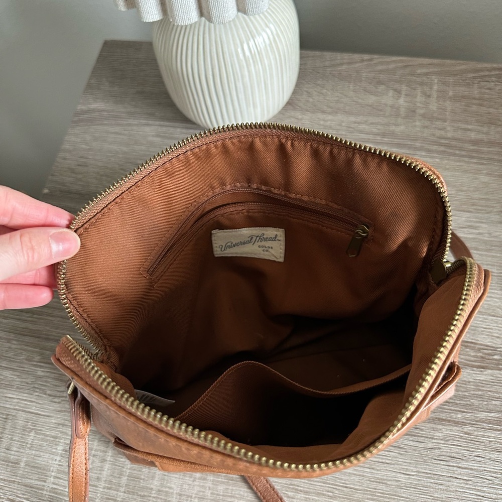 Cute Cross Body Target Purse - Picture 2 of 9